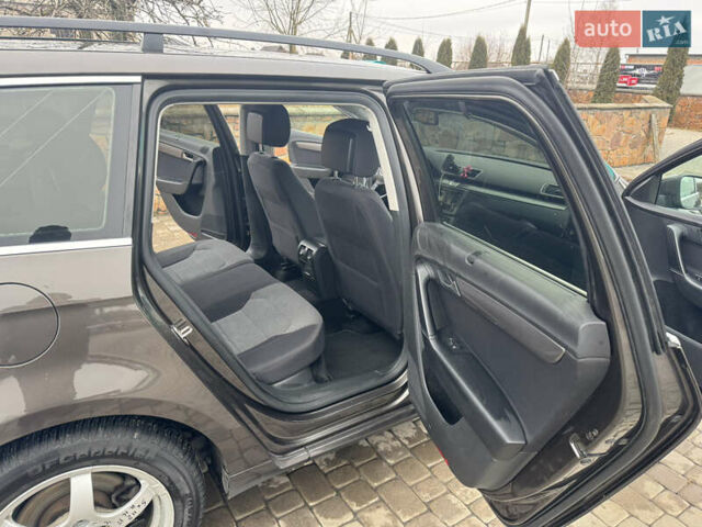 Коричневый Фольксваген Пассат, объемом двигателя 2 л и пробегом 325 тыс. км за 10500 $, фото 16 на Automoto.ua