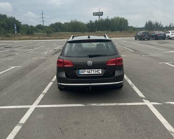 Фольксваген Пассат 2012 в Запорожье на Automoto.ua Коричневый Фольксваген Пассат, объемом двигателя 1.6 л и пробегом 320 тыс. км за 10100 $, фото 16 на Automoto.ua