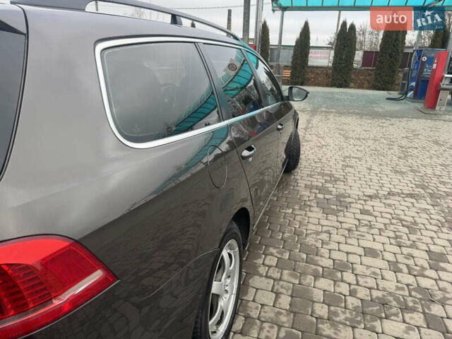 Коричневый Фольксваген Пассат, объемом двигателя 2 л и пробегом 325 тыс. км за 10500 $, фото 11 на Automoto.ua