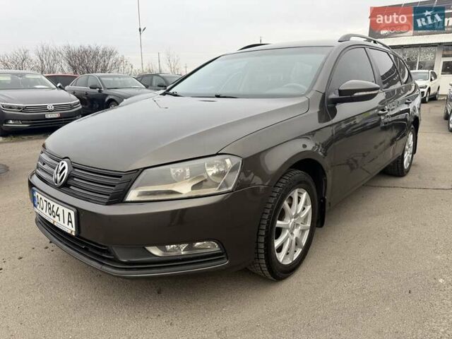 Коричневый Фольксваген Пассат, объемом двигателя 1.6 л и пробегом 250 тыс. км за 9999 $, фото 5 на Automoto.ua
