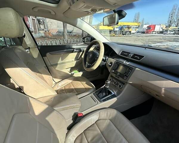 Коричневый Фольксваген Пассат, объемом двигателя 1.6 л и пробегом 280 тыс. км за 8899 $, фото 13 на Automoto.ua