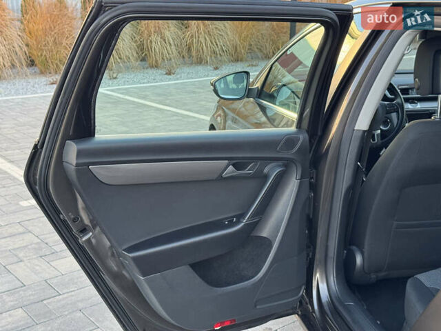 Коричневий Фольксваген Пассат, об'ємом двигуна 1.97 л та пробігом 239 тис. км за 12800 $, фото 22 на Automoto.ua