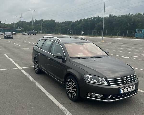 Фольксваген Пассат 2012 в Запорожье на Automoto.ua Коричневый Фольксваген Пассат, объемом двигателя 1.6 л и пробегом 320 тыс. км за 10100 $, фото 10 на Automoto.ua