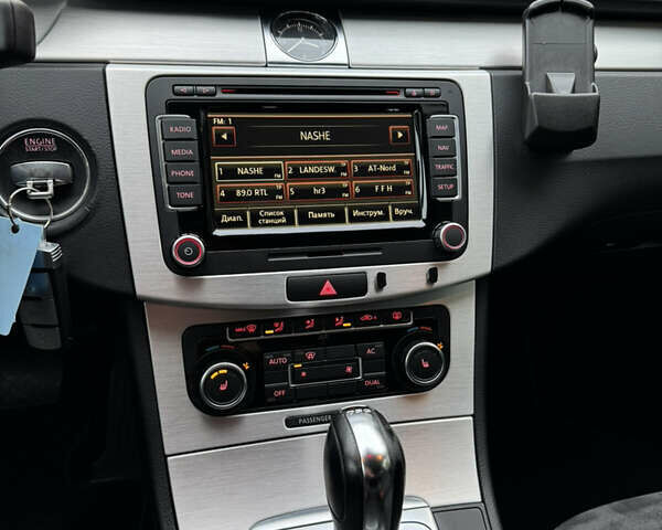 Коричневий Фольксваген Пассат, об'ємом двигуна 2 л та пробігом 217 тис. км за 12999 $, фото 66 на Automoto.ua