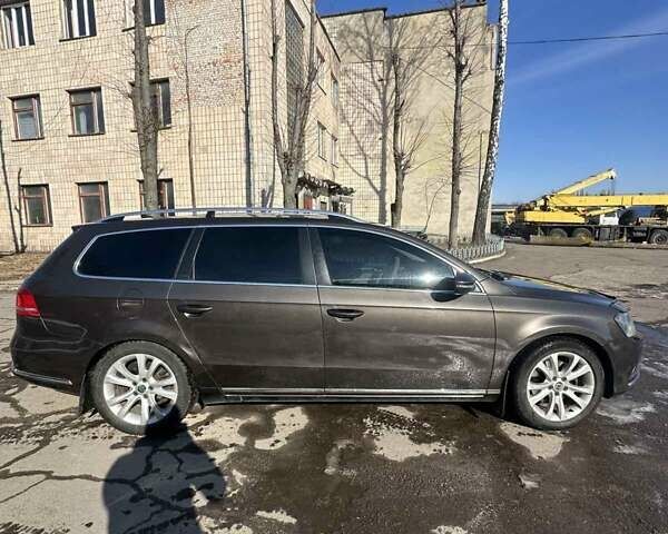 Коричневый Фольксваген Пассат, объемом двигателя 1.6 л и пробегом 280 тыс. км за 8899 $, фото 8 на Automoto.ua