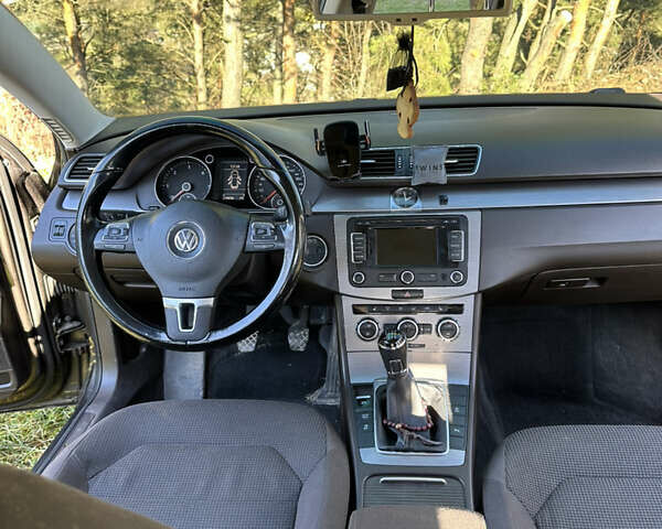 Коричневый Фольксваген Пассат, объемом двигателя 2 л и пробегом 270 тыс. км за 11100 $, фото 11 на Automoto.ua