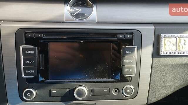 Коричневый Фольксваген Пассат, объемом двигателя 2 л и пробегом 300 тыс. км за 11500 $, фото 14 на Automoto.ua