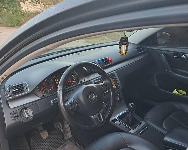 Коричневый Фольксваген Пассат, объемом двигателя 1.4 л и пробегом 279 тыс. км за 9500 $, фото 2 на Automoto.ua