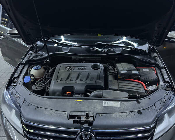 Коричневый Фольксваген Пассат, объемом двигателя 2 л и пробегом 272 тыс. км за 12000 $, фото 23 на Automoto.ua