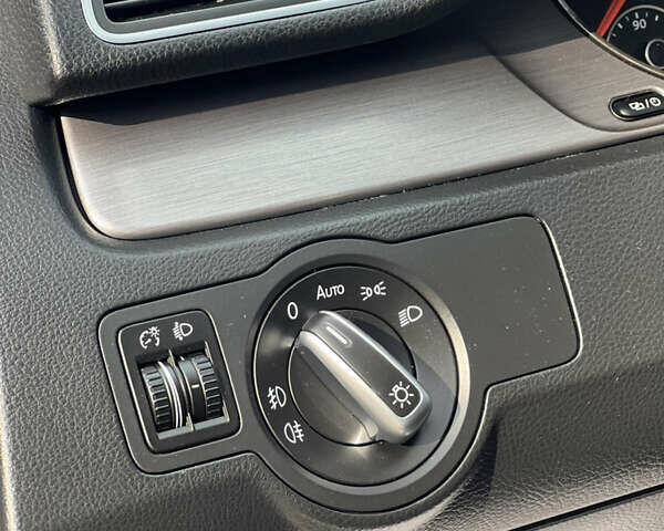 Коричневый Фольксваген Пассат, объемом двигателя 1.6 л и пробегом 226 тыс. км за 11900 $, фото 33 на Automoto.ua