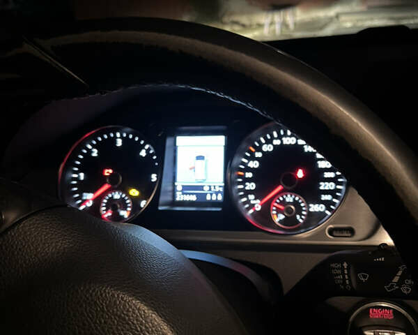 Коричневый Фольксваген Пассат, объемом двигателя 1.97 л и пробегом 231 тыс. км за 12000 $, фото 6 на Automoto.ua