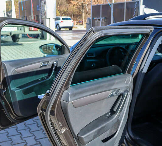 Коричневый Фольксваген Пассат, объемом двигателя 1.97 л и пробегом 298 тыс. км за 10300 $, фото 10 на Automoto.ua