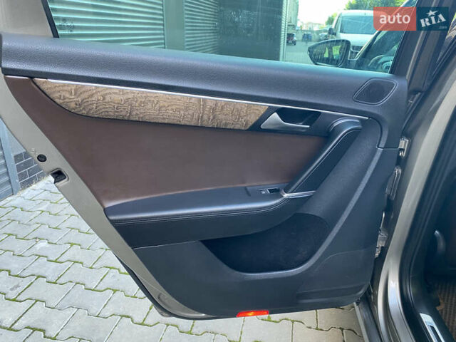 Коричневый Фольксваген Пассат, объемом двигателя 1.97 л и пробегом 347 тыс. км за 10800 $, фото 33 на Automoto.ua