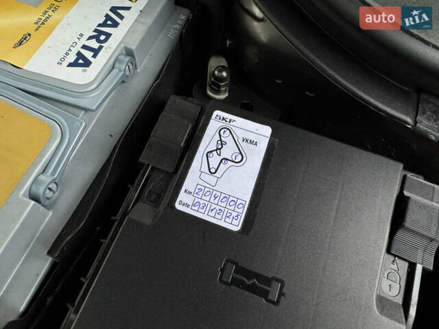 Коричневый Фольксваген Пассат, объемом двигателя 1.97 л и пробегом 204 тыс. км за 13800 $, фото 21 на Automoto.ua