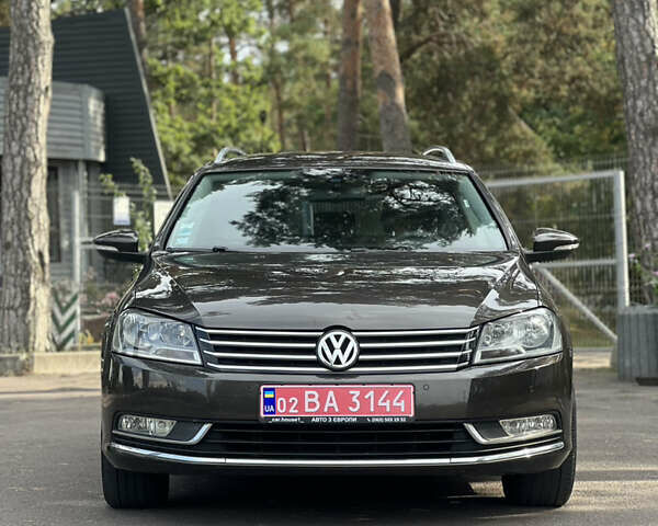 Коричневый Фольксваген Пассат, объемом двигателя 1.6 л и пробегом 226 тыс. км за 11900 $, фото 3 на Automoto.ua