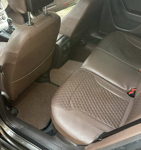 Коричневый Фольксваген Пассат, объемом двигателя 1.6 л и пробегом 285 тыс. км за 8200 $, фото 12 на Automoto.ua