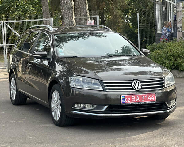 Коричневый Фольксваген Пассат, объемом двигателя 1.6 л и пробегом 226 тыс. км за 11900 $, фото 2 на Automoto.ua