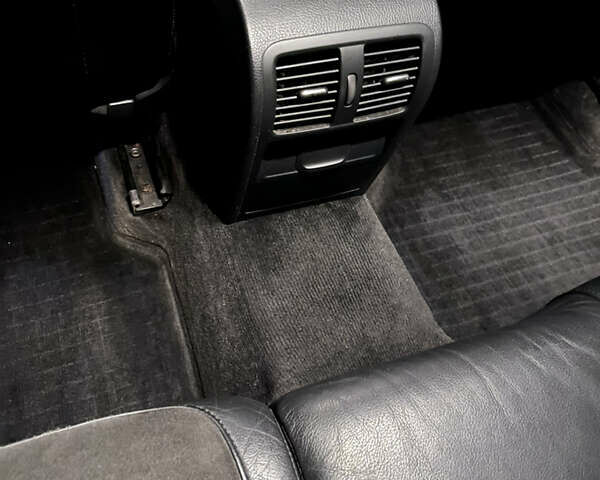 Коричневый Фольксваген Пассат, объемом двигателя 1.97 л и пробегом 231 тыс. км за 12000 $, фото 9 на Automoto.ua