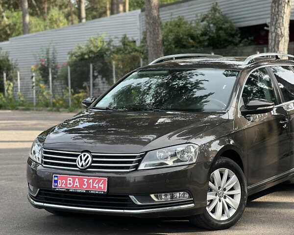 Коричневый Фольксваген Пассат, объемом двигателя 1.6 л и пробегом 226 тыс. км за 11900 $, фото 37 на Automoto.ua