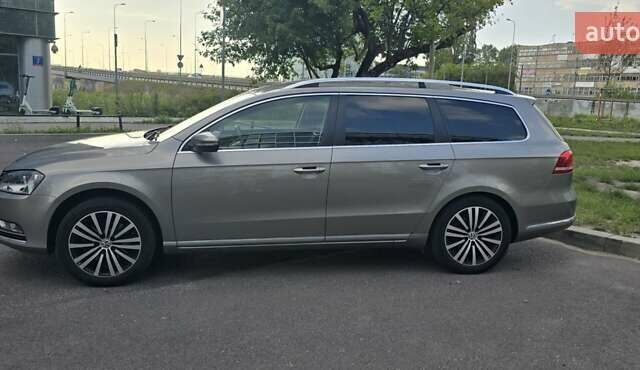 Коричневий Фольксваген Пассат, об'ємом двигуна 1.8 л та пробігом 211 тис. км за 11700 $, фото 1 на Automoto.ua