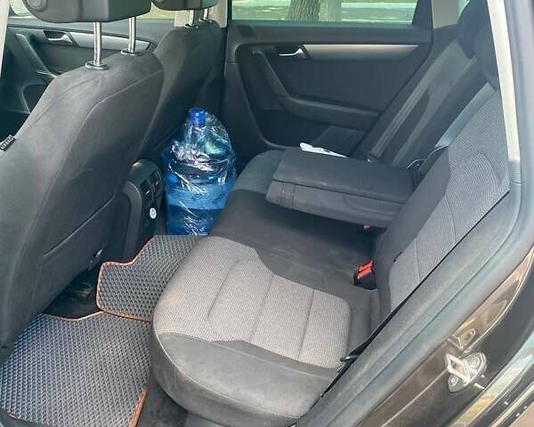 Коричневий Фольксваген Пассат, об'ємом двигуна 1.97 л та пробігом 220 тис. км за 11500 $, фото 8 на Automoto.ua