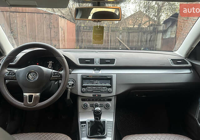 Коричневый Фольксваген Пассат, объемом двигателя 1.6 л и пробегом 285 тыс. км за 8200 $, фото 22 на Automoto.ua