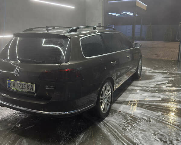 Коричневый Фольксваген Пассат, объемом двигателя 2 л и пробегом 272 тыс. км за 12000 $, фото 4 на Automoto.ua