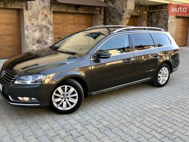 Коричневий Фольксваген Пассат, об'ємом двигуна 1.6 л та пробігом 220 тис. км за 11500 $, фото 2 на Automoto.ua