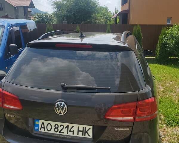 Коричневый Фольксваген Пассат, объемом двигателя 1.6 л и пробегом 300 тыс. км за 10500 $, фото 3 на Automoto.ua