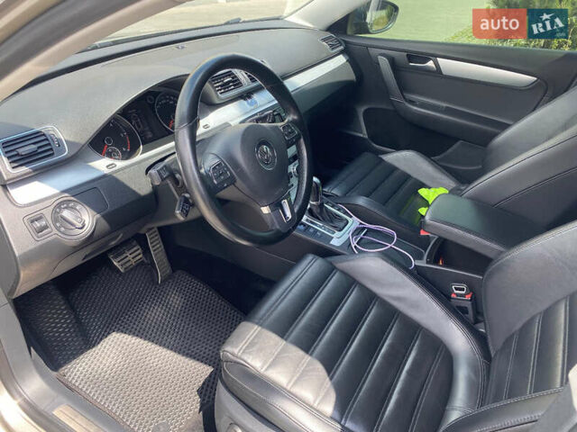 Коричневий Фольксваген Пассат, об'ємом двигуна 1.97 л та пробігом 234 тис. км за 14200 $, фото 9 на Automoto.ua