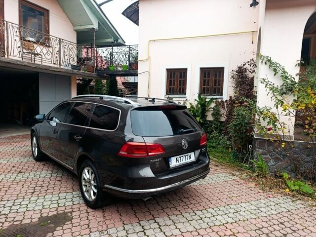 Коричневий Фольксваген Пассат, об'ємом двигуна 2 л та пробігом 207 тис. км за 12200 $, фото 2 на Automoto.ua