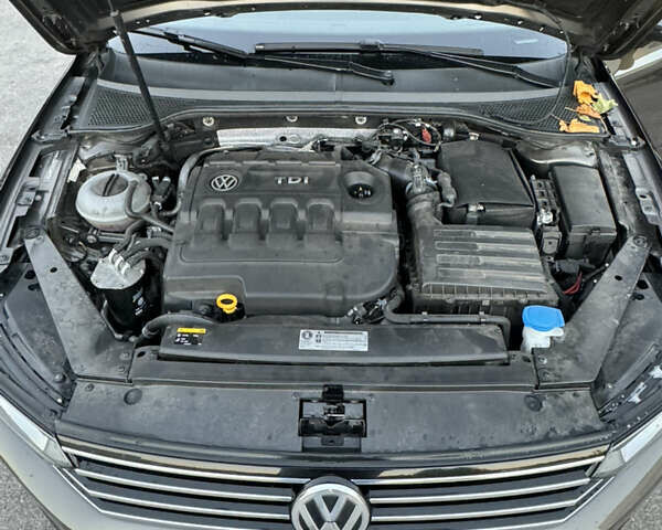 Коричневый Фольксваген Пассат, объемом двигателя 1.6 л и пробегом 247 тыс. км за 11900 $, фото 12 на Automoto.ua