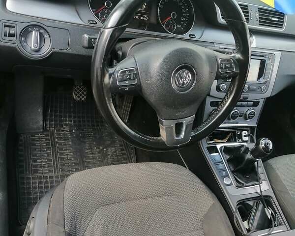 Коричневый Фольксваген Пассат, объемом двигателя 2 л и пробегом 213 тыс. км за 10500 $, фото 10 на Automoto.ua