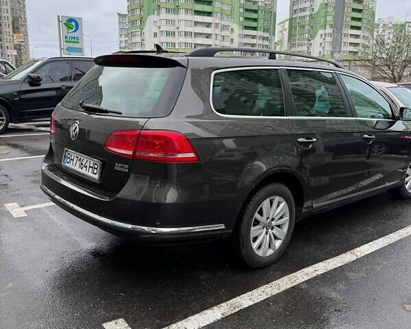 Коричневий Фольксваген Пассат, об'ємом двигуна 2 л та пробігом 290 тис. км за 12000 $, фото 6 на Automoto.ua