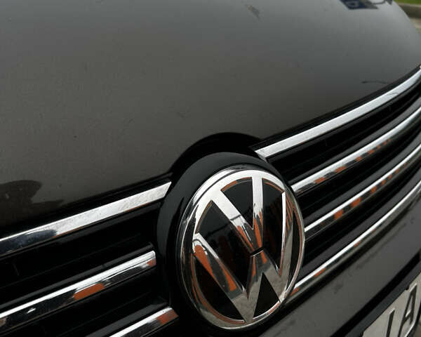 Коричневий Фольксваген Пассат, об'ємом двигуна 1.97 л та пробігом 253 тис. км за 13800 $, фото 6 на Automoto.ua