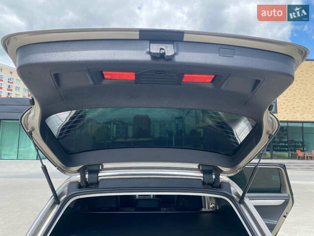 Коричневий Фольксваген Пассат, об'ємом двигуна 1.97 л та пробігом 234 тис. км за 14200 $, фото 17 на Automoto.ua