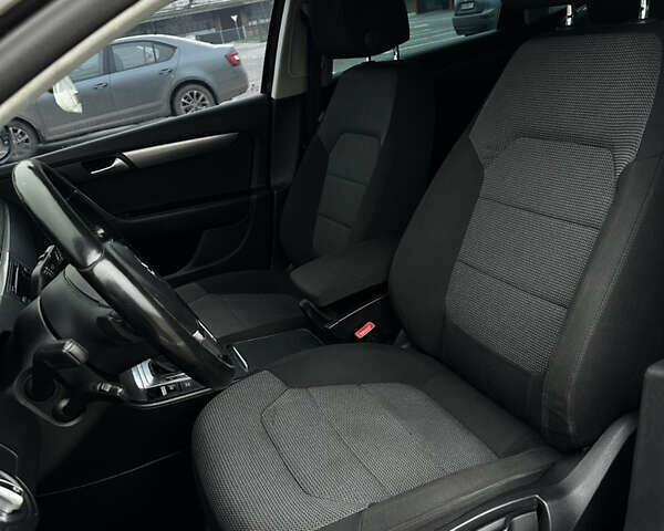 Коричневий Фольксваген Пассат, об'ємом двигуна 1.97 л та пробігом 253 тис. км за 13800 $, фото 16 на Automoto.ua