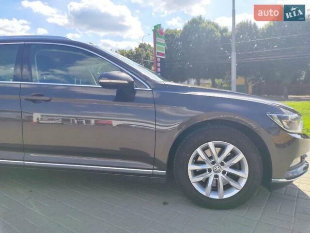 Коричневый Фольксваген Пассат, объемом двигателя 1.6 л и пробегом 207 тыс. км за 13500 $, фото 28 на Automoto.ua