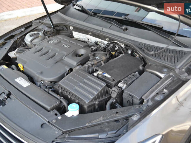 Коричневый Фольксваген Пассат, объемом двигателя 1.97 л и пробегом 295 тыс. км за 13500 $, фото 61 на Automoto.ua