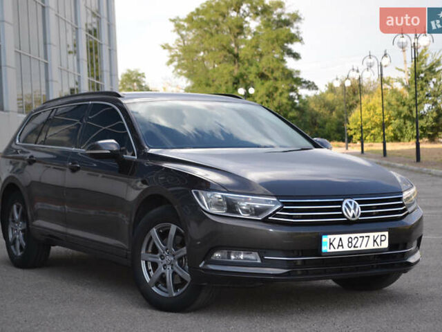 Коричневый Фольксваген Пассат, объемом двигателя 1.97 л и пробегом 295 тыс. км за 13500 $, фото 8 на Automoto.ua