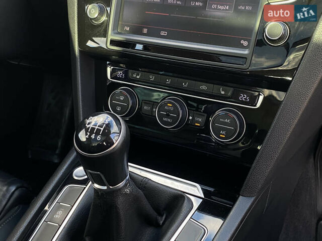 Коричневый Фольксваген Пассат, объемом двигателя 1.97 л и пробегом 265 тыс. км за 13750 $, фото 15 на Automoto.ua