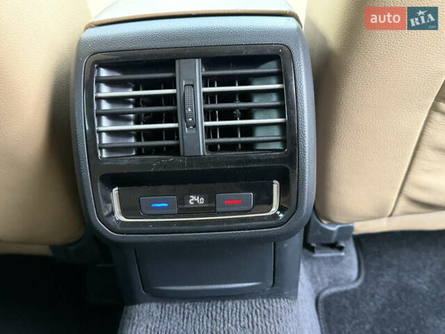 Коричневий Фольксваген Пассат, об'ємом двигуна 1.6 л та пробігом 200 тис. км за 13900 $, фото 37 на Automoto.ua