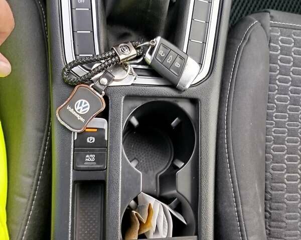 Коричневый Фольксваген Пассат, объемом двигателя 1.6 л и пробегом 284 тыс. км за 12300 $, фото 15 на Automoto.ua