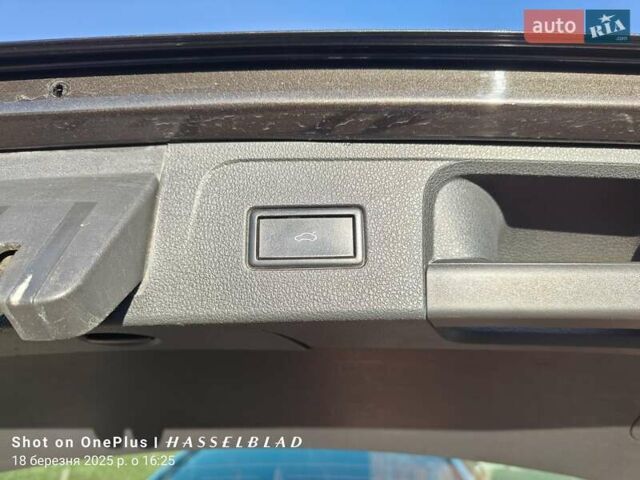 Коричневый Фольксваген Пассат, объемом двигателя 2 л и пробегом 292 тыс. км за 16500 $, фото 58 на Automoto.ua