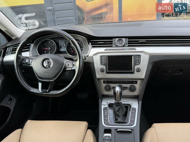 Коричневий Фольксваген Пассат, об'ємом двигуна 1.6 л та пробігом 200 тис. км за 13900 $, фото 35 на Automoto.ua