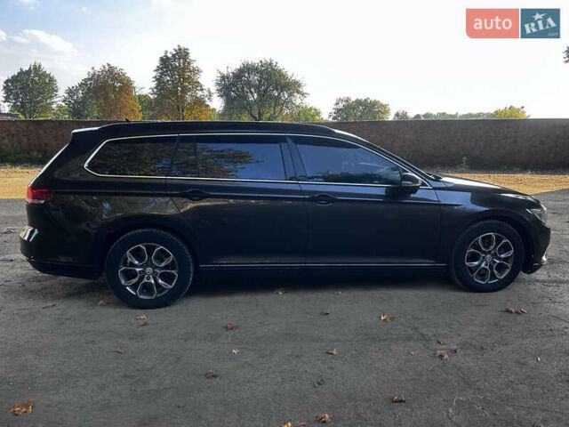 Коричневый Фольксваген Пассат, объемом двигателя 2 л и пробегом 340 тыс. км за 13500 $, фото 4 на Automoto.ua