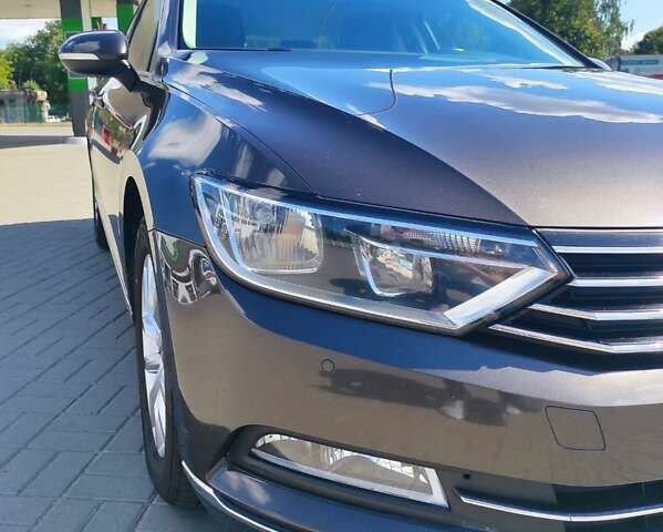 Коричневый Фольксваген Пассат, объемом двигателя 1.6 л и пробегом 207 тыс. км за 13500 $, фото 32 на Automoto.ua