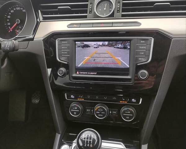 Коричневый Фольксваген Пассат, объемом двигателя 1.6 л и пробегом 207 тыс. км за 13500 $, фото 77 на Automoto.ua