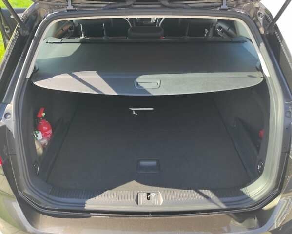 Коричневый Фольксваген Пассат, объемом двигателя 1.6 л и пробегом 207 тыс. км за 13500 $, фото 53 на Automoto.ua