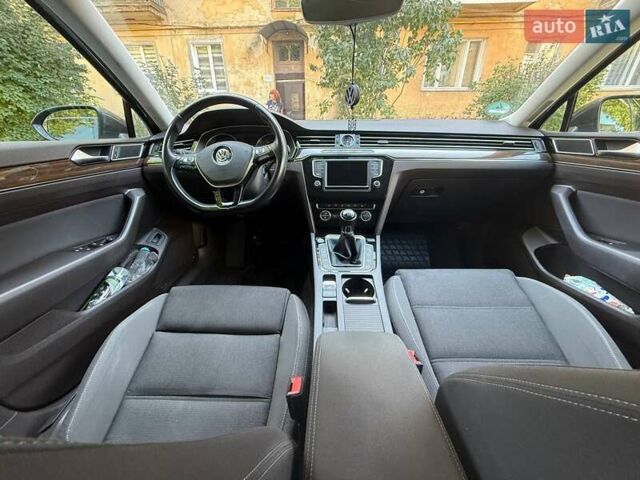 Коричневий Фольксваген Пассат, об'ємом двигуна 1.97 л та пробігом 235 тис. км за 15500 $, фото 12 на Automoto.ua